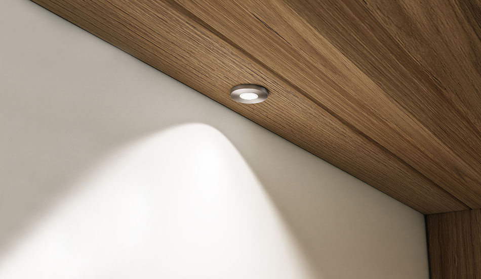 LED podsvietenie vnútri skrinky