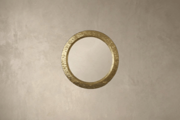 Zrkadlá s kovovou dyhou